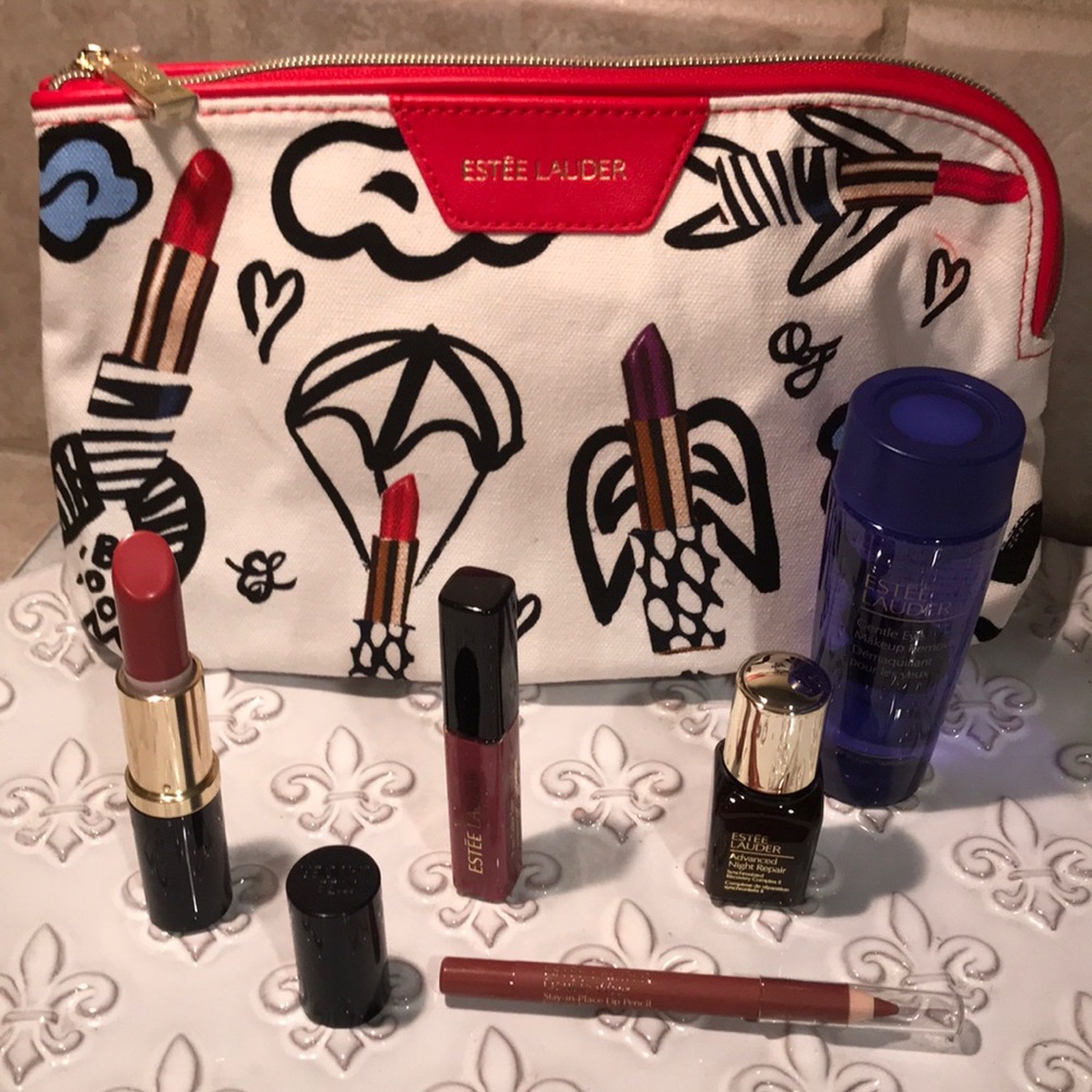 Amazing Estée Lauder Makeup Bag Bundle!!!